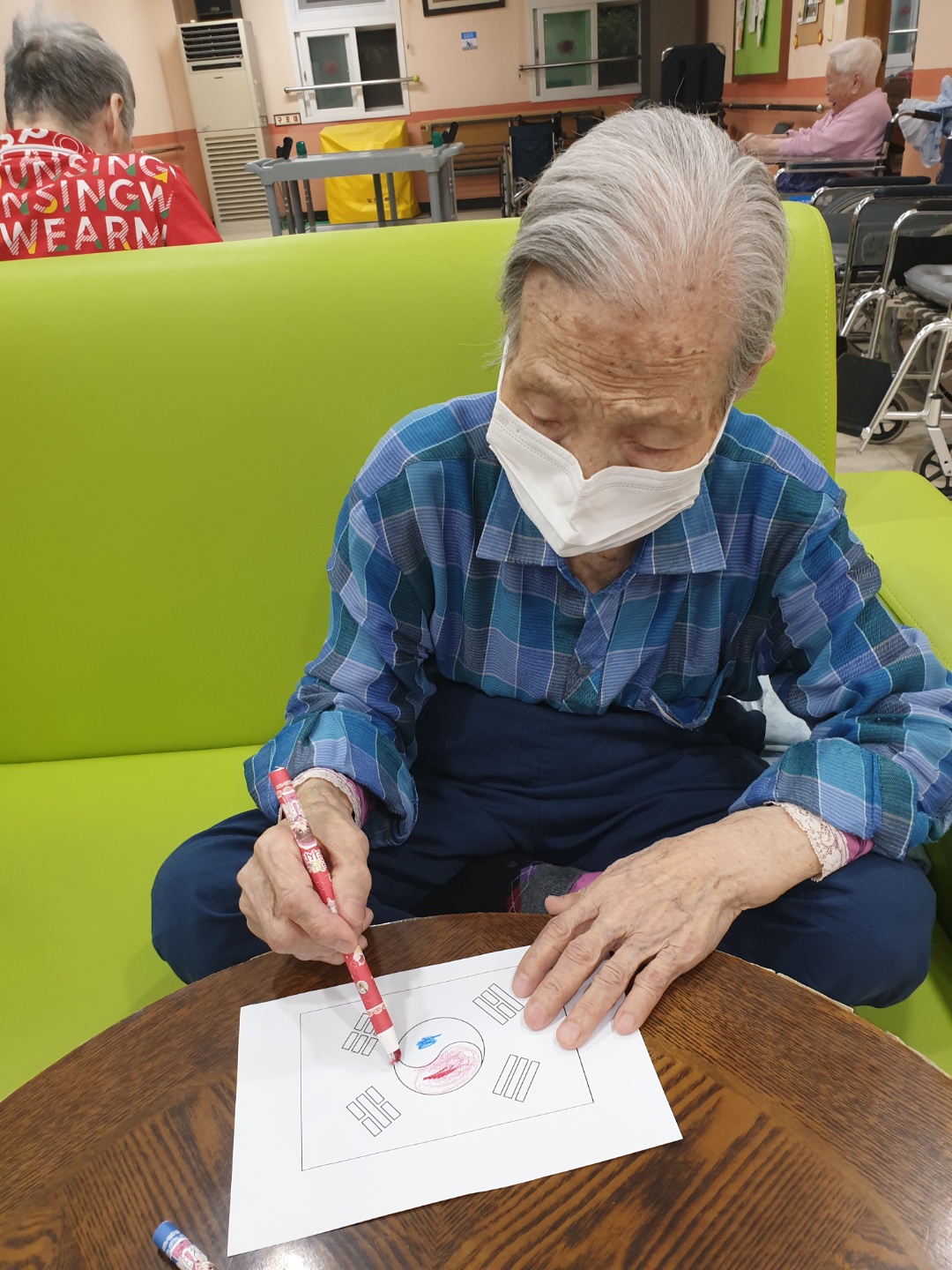 KakaoTalk_20220831_104635272_01.jpg