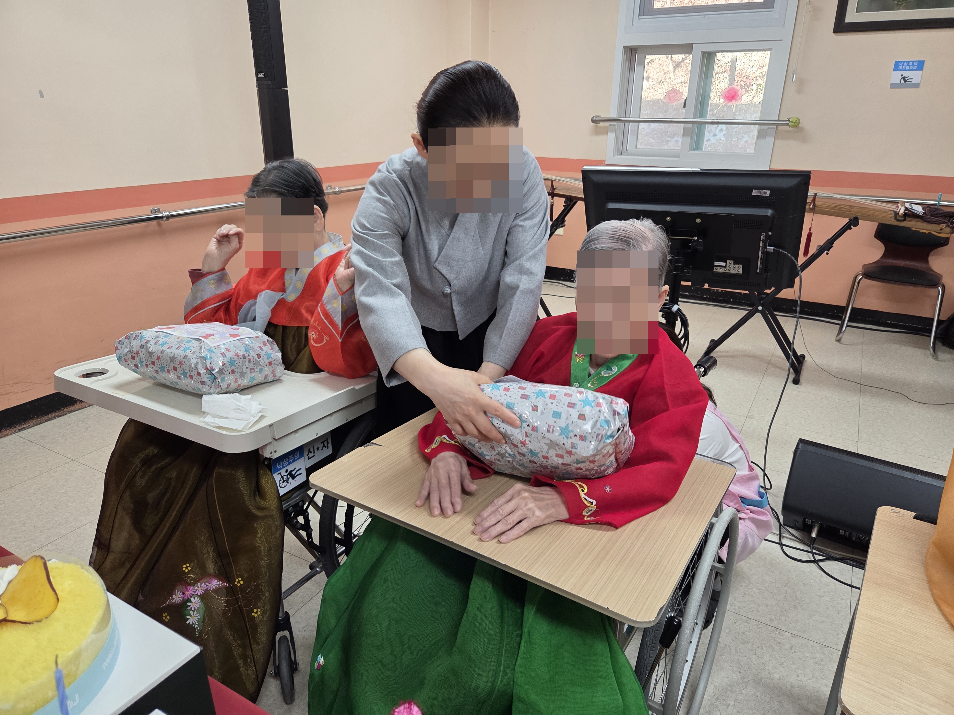 KakaoTalk_20251218_161837019_03.jpg
