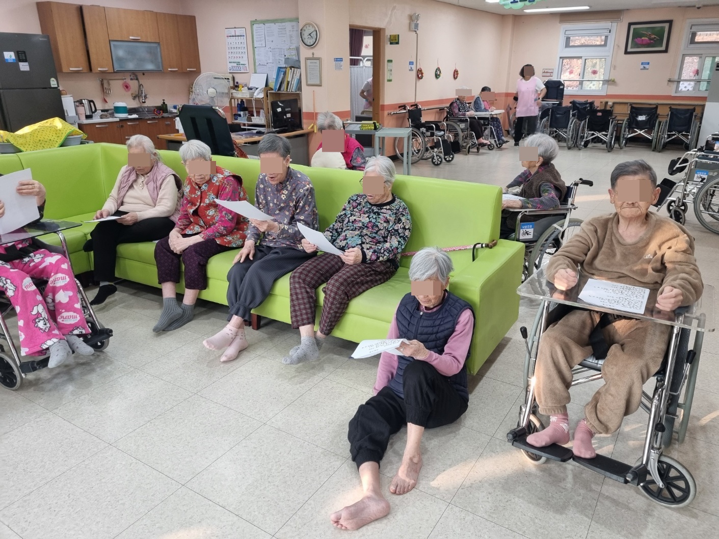 KakaoTalk_20250114_162831780_01.jpg