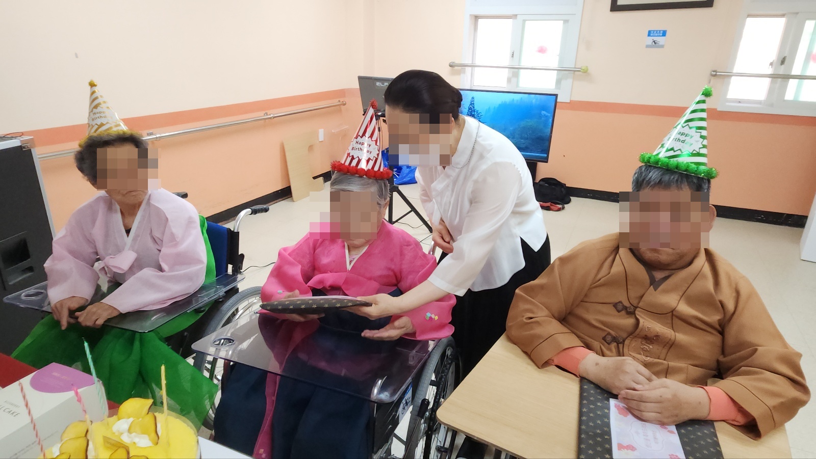KakaoTalk_20250325_151933437_06.jpg