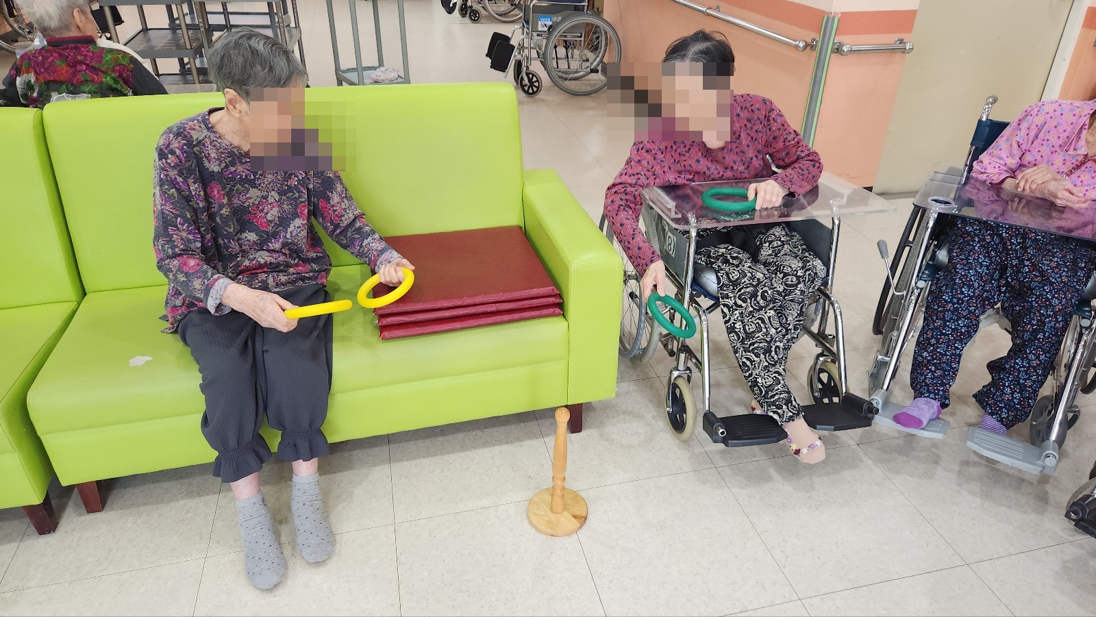 KakaoTalk_20250326_162616145_05.jpg