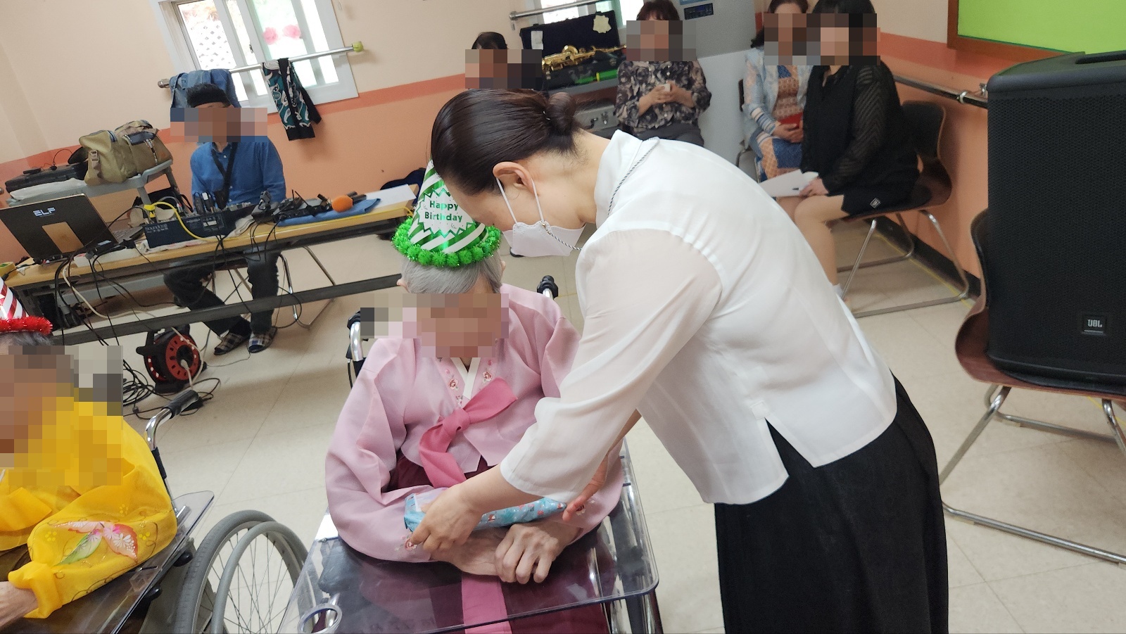KakaoTalk_20250417_142546959_09 (1).jpg