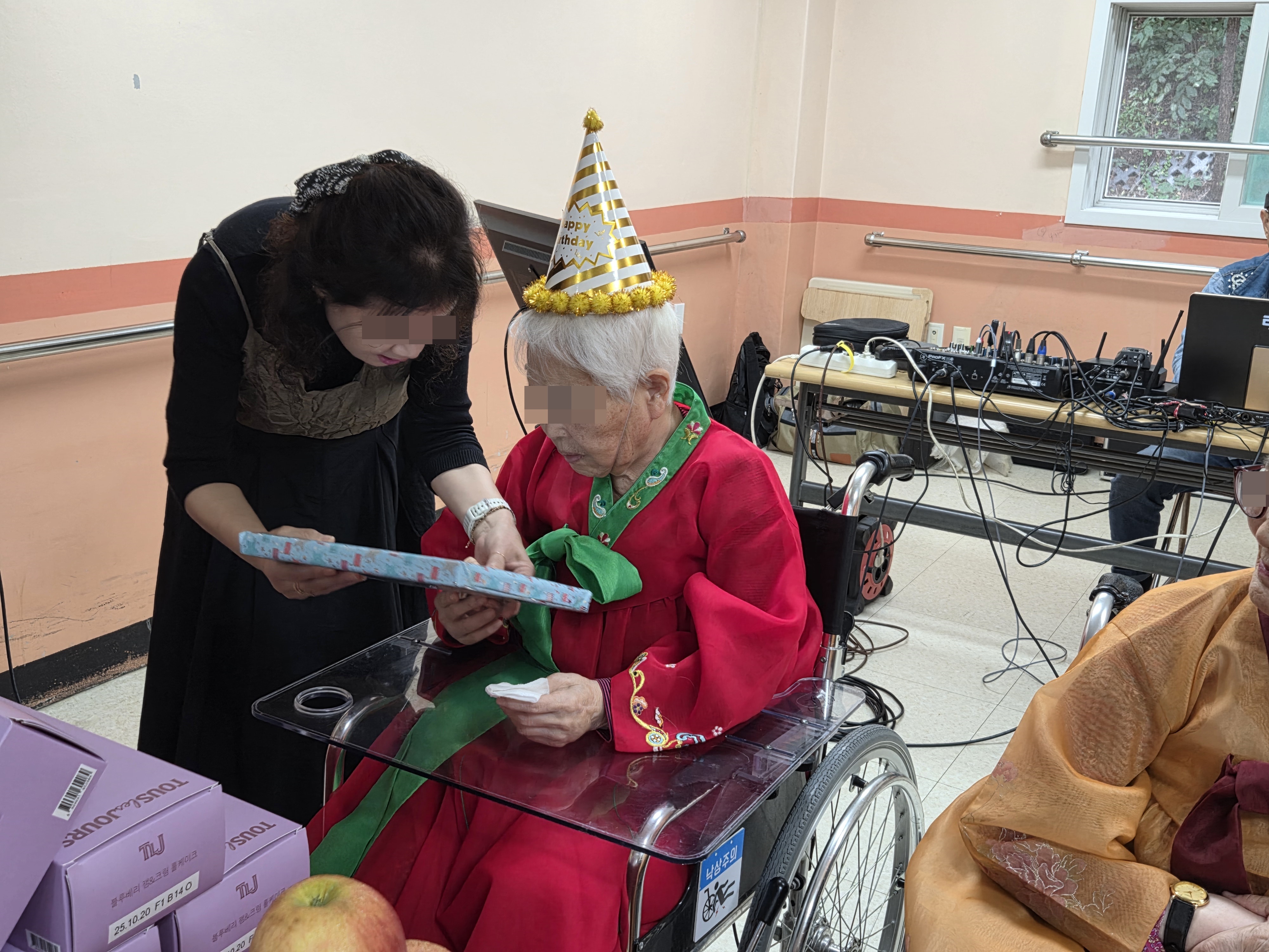 KakaoTalk_20251016_145251971_06.jpg
