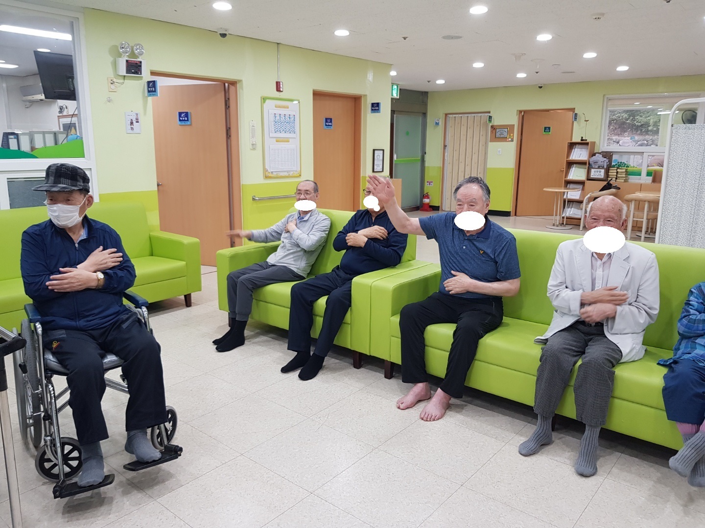 힘뇌체조111.jpg